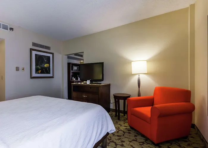 Hotel Doubletree By Hilton Midtown