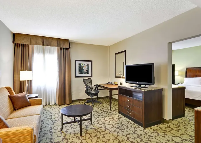 Doubletree By Hilton Midtown Hotel 3*