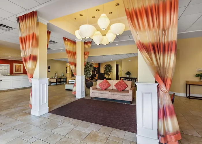 Doubletree By Hilton Midtown 3*