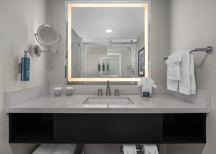 Doubletree By Hilton Midtown 3* Phoenix